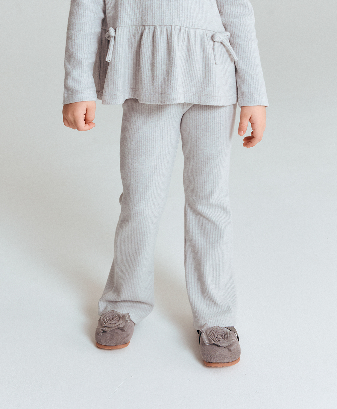 Տաբատ աղջկա