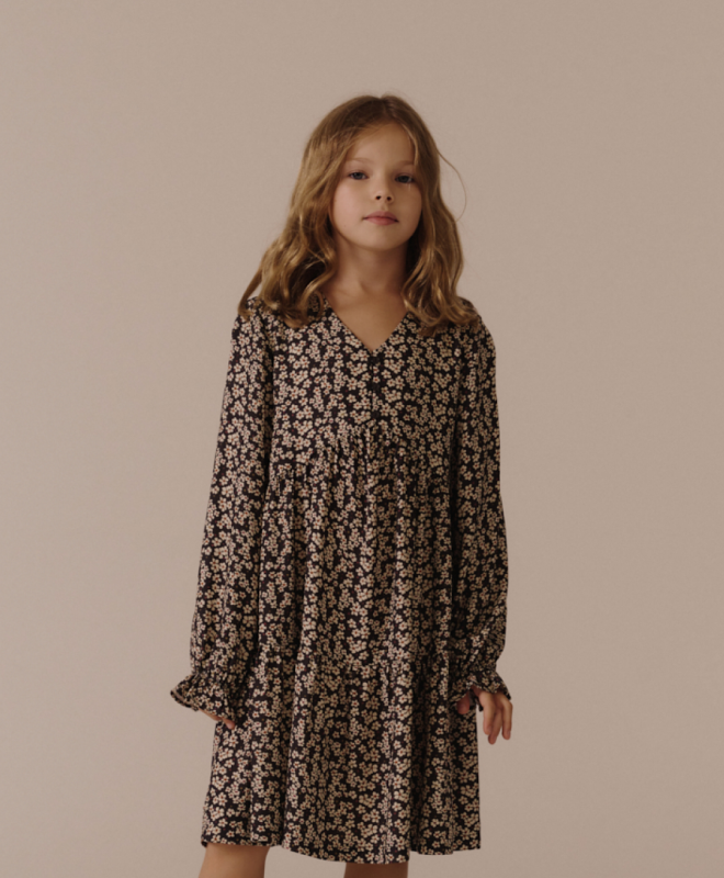 Զգեստ աղջկա