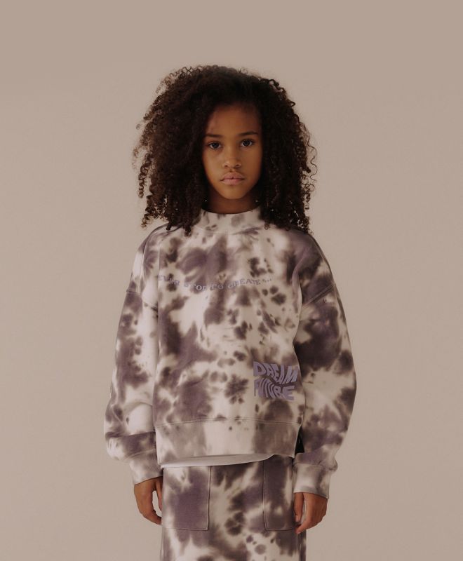 Սվիտշոտ աղջկա - T-930d Սվիտշոտ աղջկա