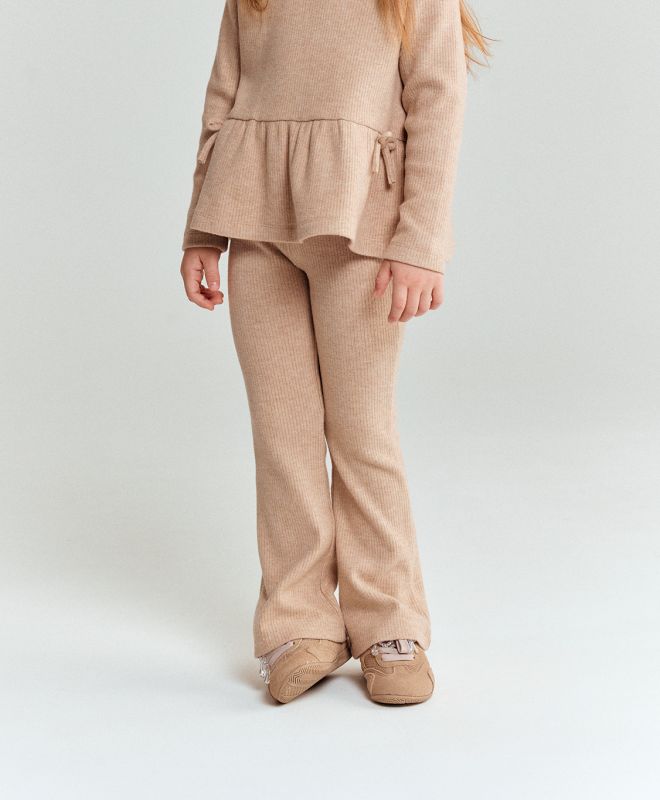 Տաբատ աղջկա